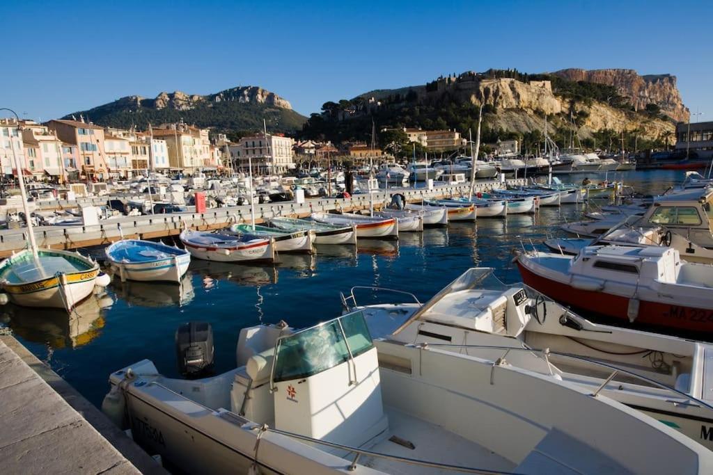 La Savinienne De Cassis- 5Mn Port Plage Face Mer Luaran gambar